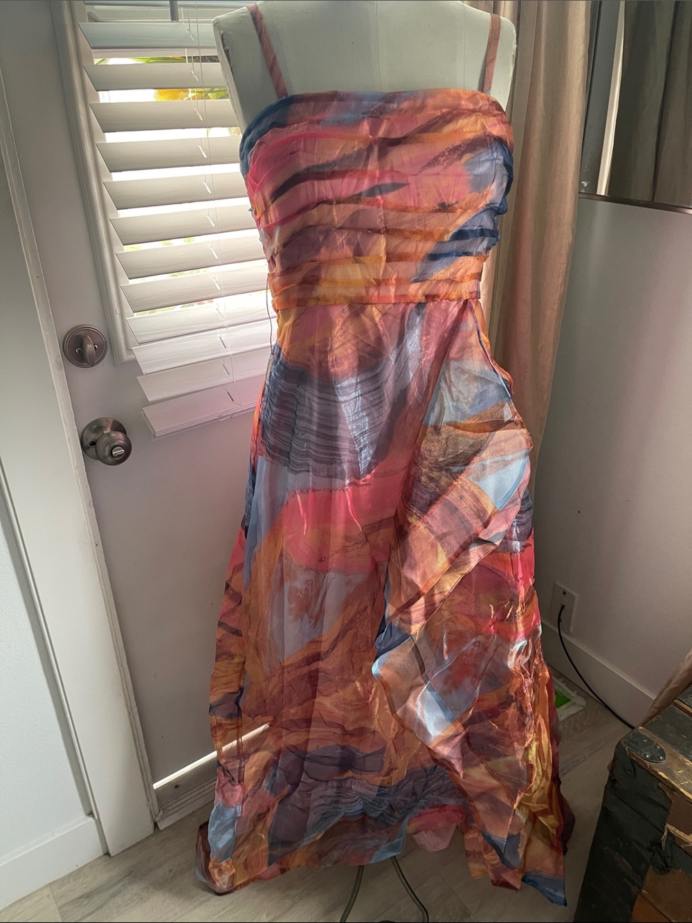 Tahari ASL multicolor, sheer gown converts to strapless
